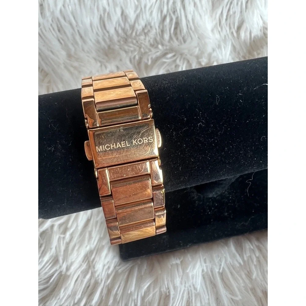 Michael Kors Watch Rose Gold  Black Sparkle Dial Crystal‎ Bezel Needs Battery